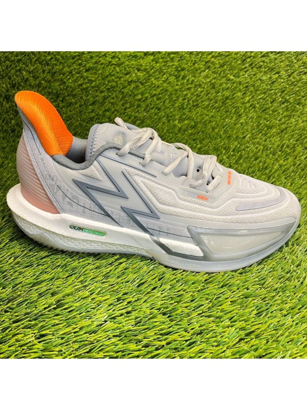 361 Degrees Big3 4.0 Pro Mens Size 9 Gray Orange Athletic Running Shoes Sneakers